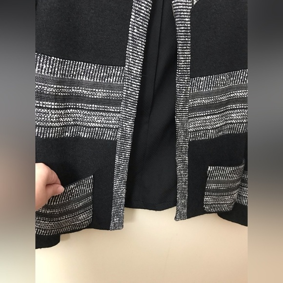 L'AGENCE Womens Wool Blend Black Boucle Striped Fitted Blazer Jacket Size 4 - Picture 11 of 15